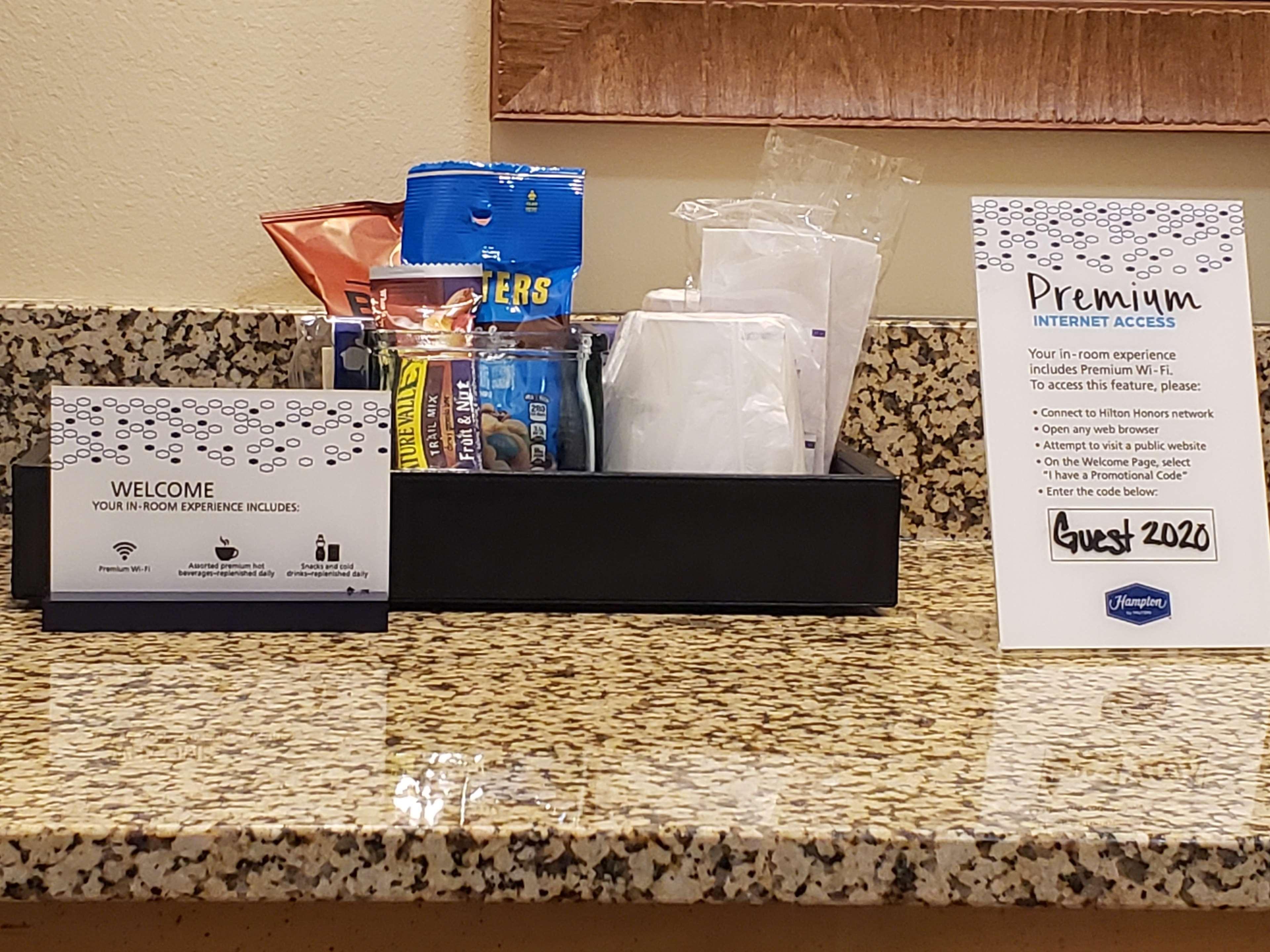 Hampton Inn & Suites Ривъртън Екстериор снимка