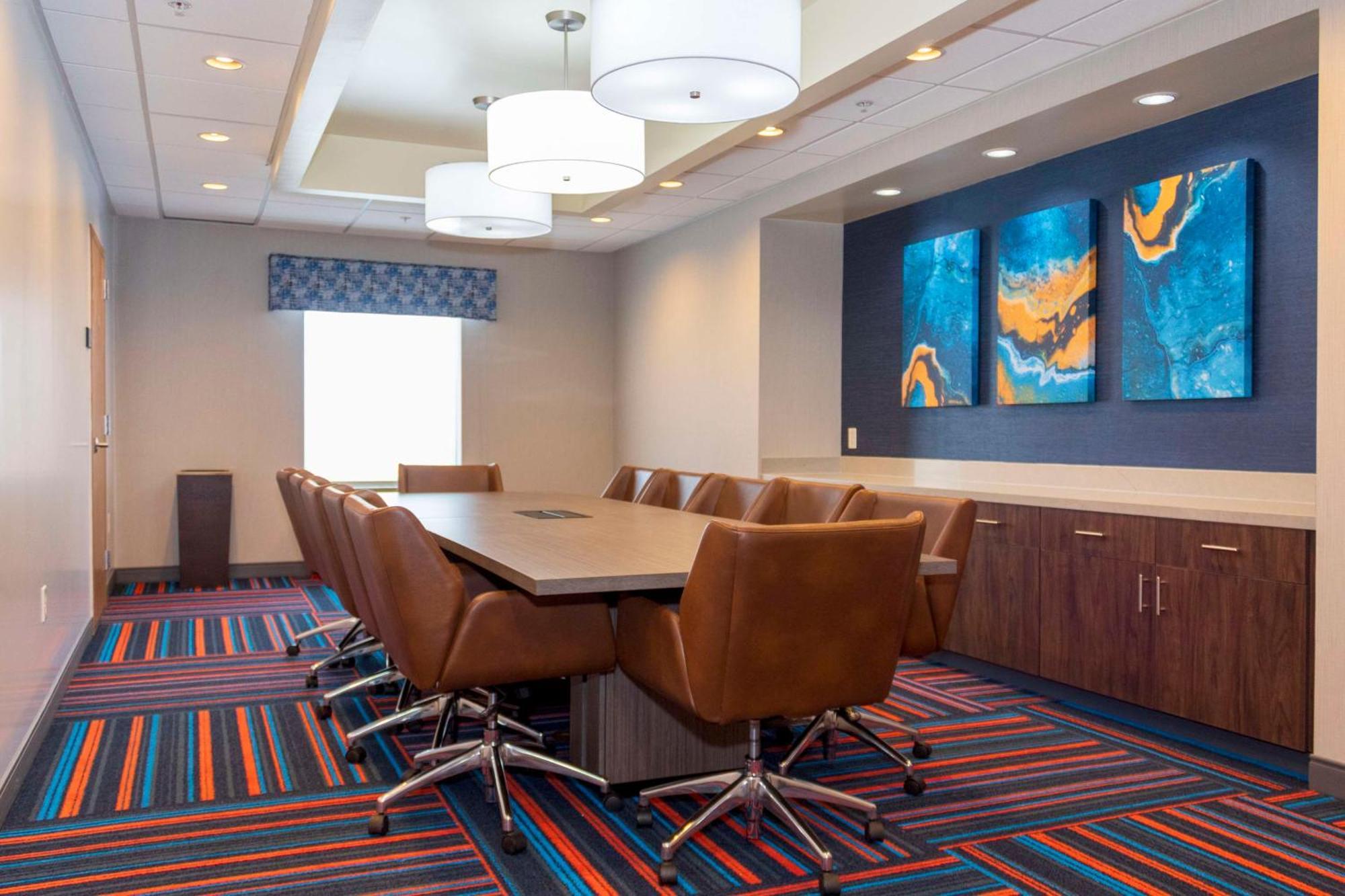 Hampton Inn & Suites Ривъртън Екстериор снимка